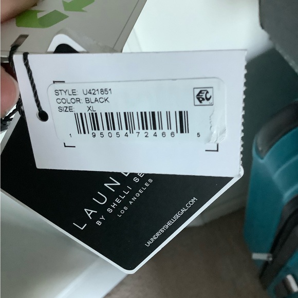 Laundry Puffer Coat - Picture 7 of 7